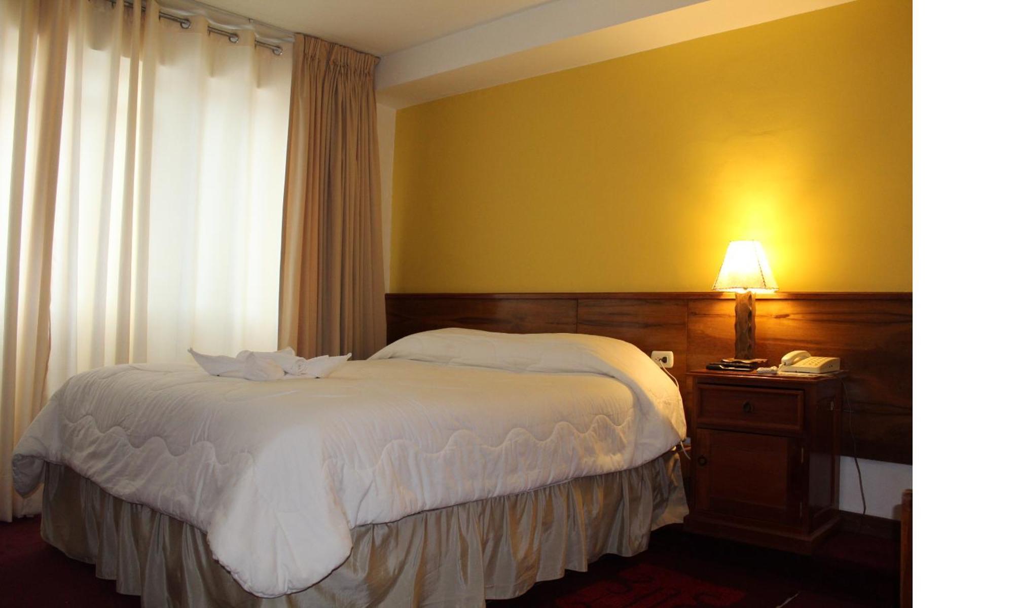 Kaaro Hotel El Buho Puno Bagian luar foto