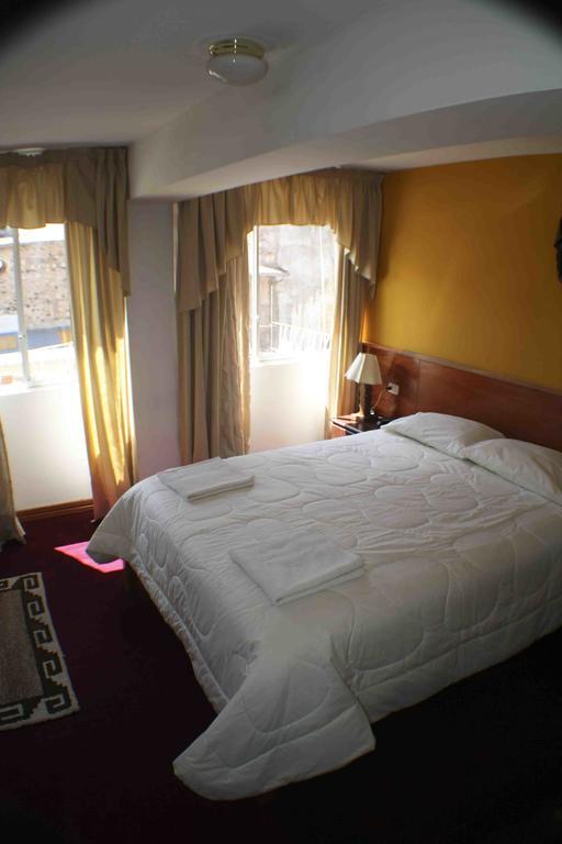Kaaro Hotel El Buho Puno Bagian luar foto