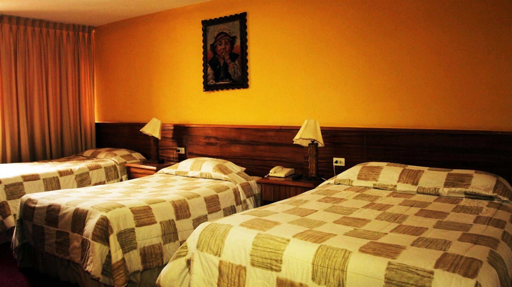 Kaaro Hotel El Buho Puno Bagian luar foto